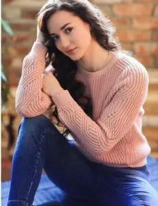 Elite escort service in Halvad for home and hotel visits